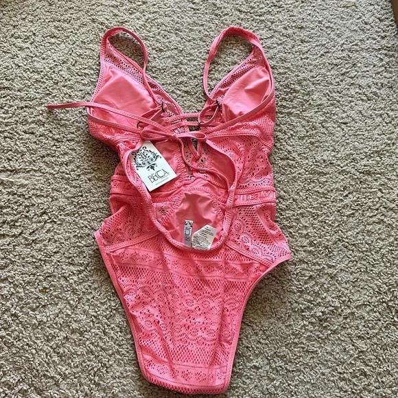 Becca Swim Coral Pink Cut Out Lace One Piece Swimsuit - Small - Picture 6 of 9